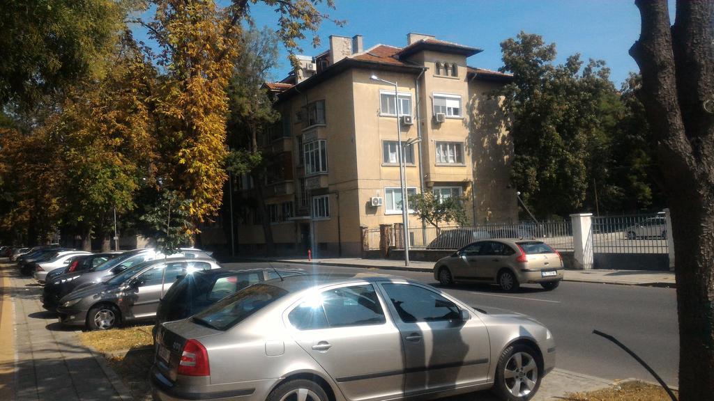 Mini Apartment Best Rest Plovdiv Extérieur photo